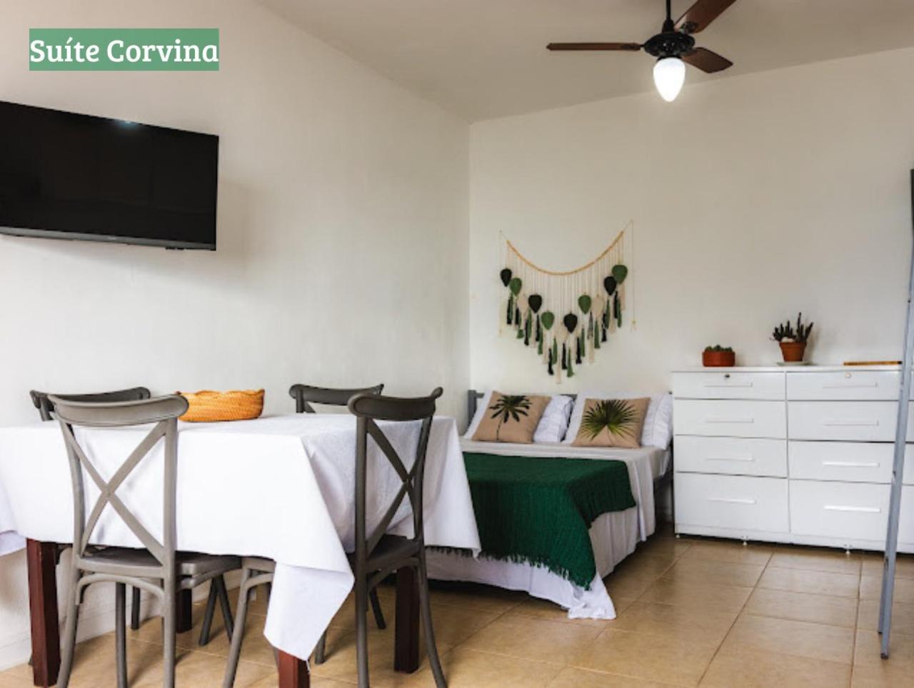 Casa Quintal - Pe Na Areia - Aracatiba Ilha Grande * Praia de Araçatiba